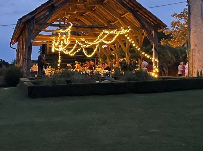 Le Clos Des Buis De Charme Le Loft Apartamento *